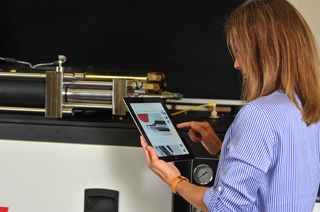 Hypertherm Waterjet Mobile Assistant